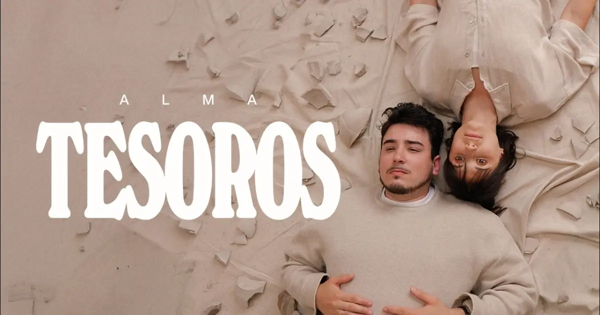 “Tesoros”: Alma canta esperanza sin adornos