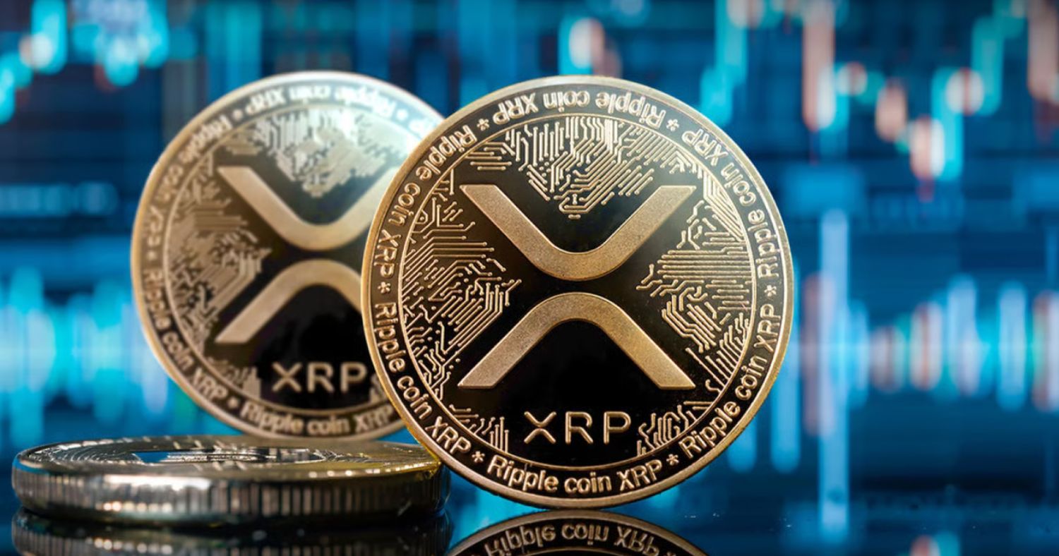 XRP Holds the Line at $2.00: Institutional Flows and Shrinking Exchange Reserves Signal Resilience