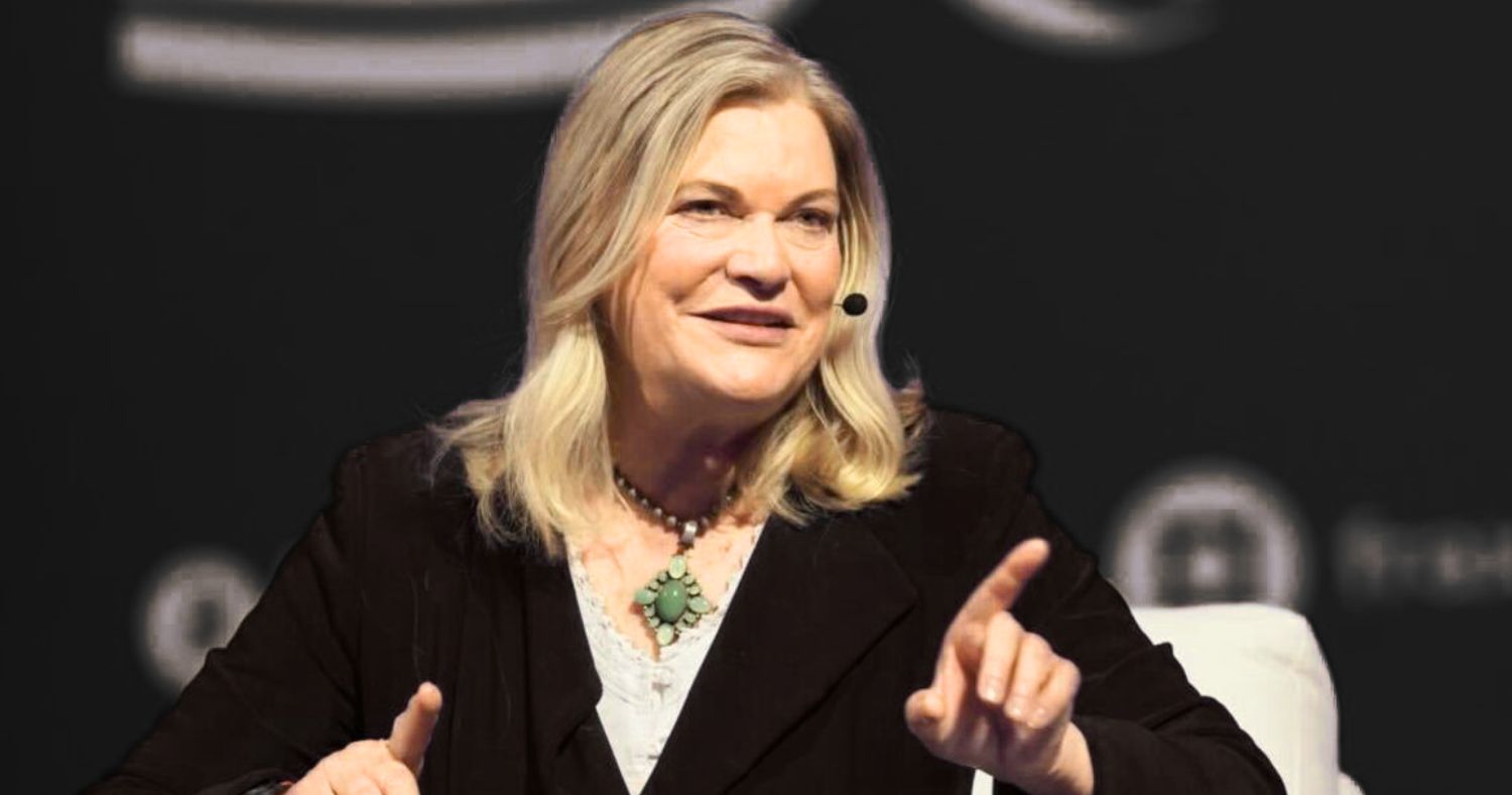 Senator Lummis Hails Bitcoin as the Future of Financial Freedom