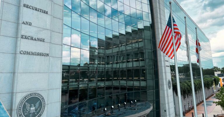 SEC Kicks Off National Dialogue: 10 Roundtables to Define US Crypto Landscape