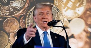 Trump Crypto Conundrum: A Reported Executive Order Targets Banks 'Against Bitcoin'