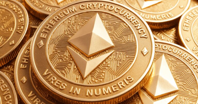 Ethereum 2025 Rally Echoes 2017 Breakout, Driven by Institutional Momentum