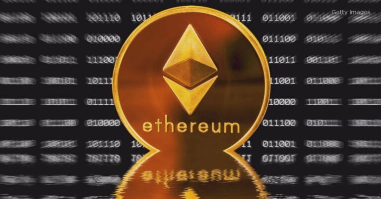 Ethereum $4,000 Stand: Bolstered by Major Outflows and a Hacker High-Stakes Gambit