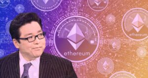 Ethereum at a Crossroads: Tom Lee Forecasts a $4,300 Bottom as BitMine Makes a $21 Million Bet