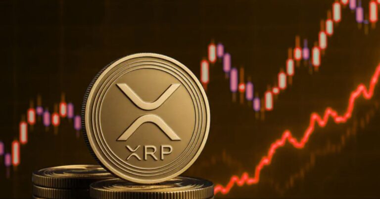 XRP On-Chain Distress Signals: Whale Exodus and Network Decay Point to Further Lows