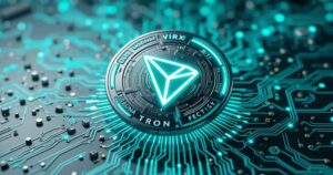 Tron Critical Juncture: Can Technical Resilience Overcome Derivatives Caution?