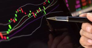 Analyst Signals Major Upside for Solana-Based Token Amidst Broader Crypto Market Outlook