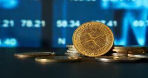 XRP at a Crossroads: Two Scenarios Shaping the Path Forward