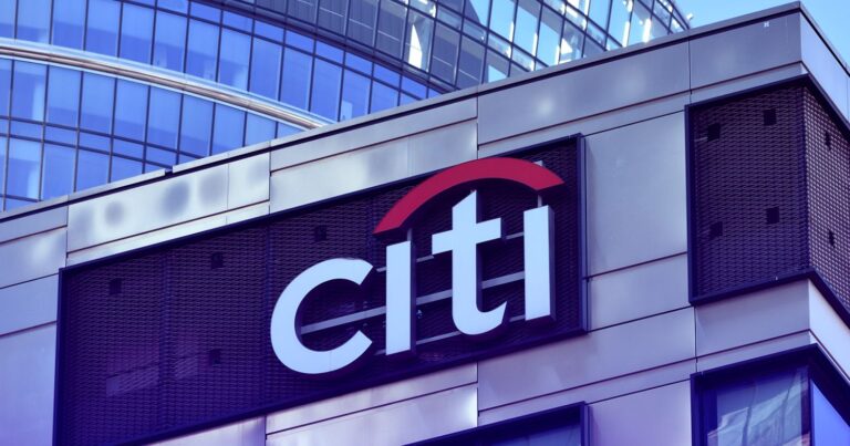 Citi and Coinbase Bridge Traditional Banking to Digital Assets