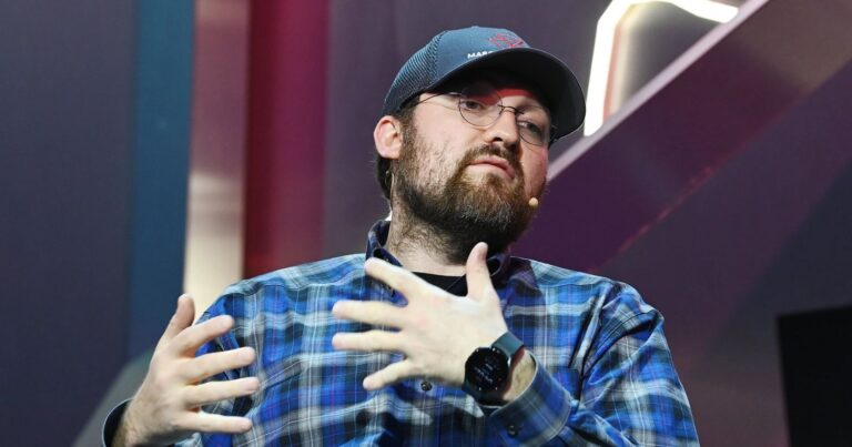 Cardano Governance Crisis: Berlin ADA Parties and the “Useful Idiots” Dilemma