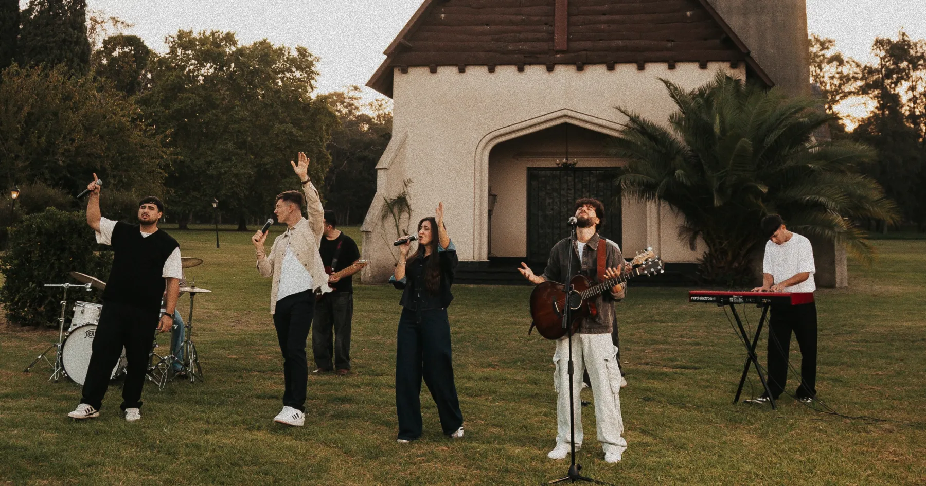Matthew Hotton y Factor de Cambio presentan Jesús de Nazaret