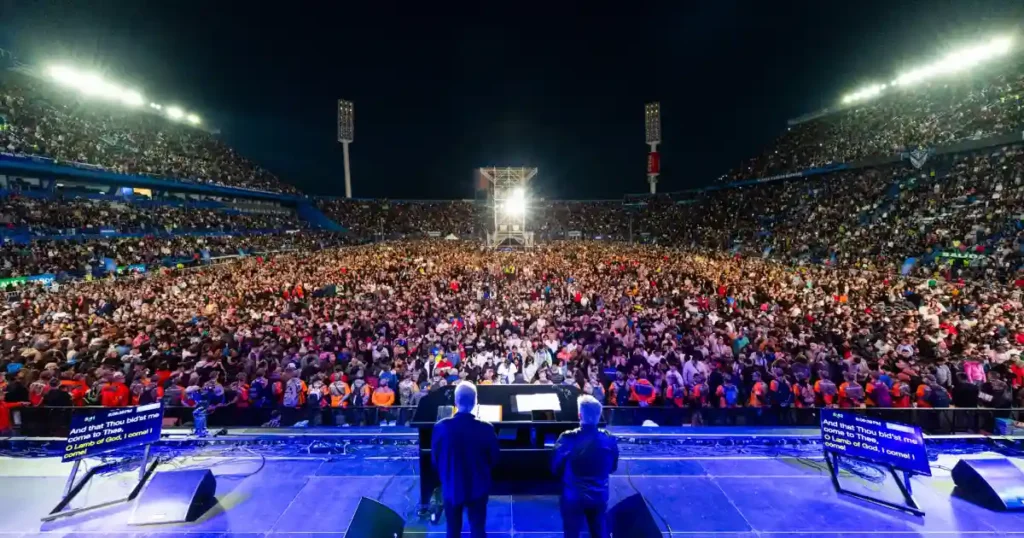 Franklin Graham reune miles en Buenos Aires photo 3