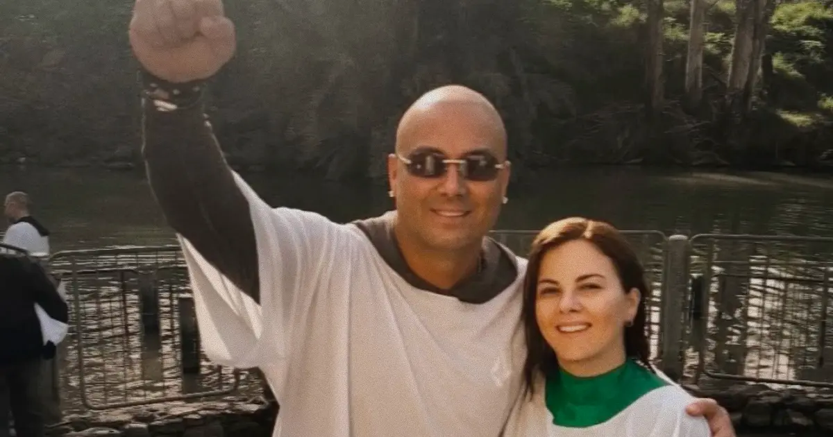 Wisin se bautiza en el río Jordán: el proceso espiritual detrás de una de las figuras más grandes del reggaetón