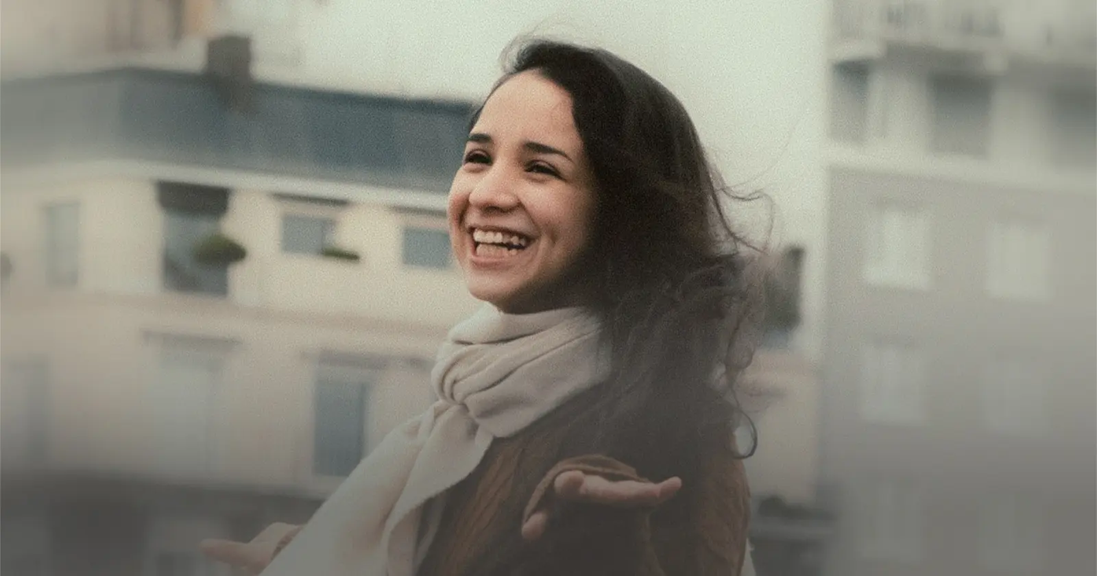 Kiara Solange la joven voz argentina que transforma el dolor en alabanza