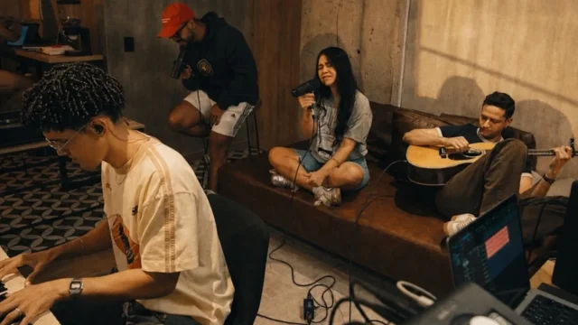Living interpreta morning sessions Ep. 1 en Mosaic Studios, Barranquilla