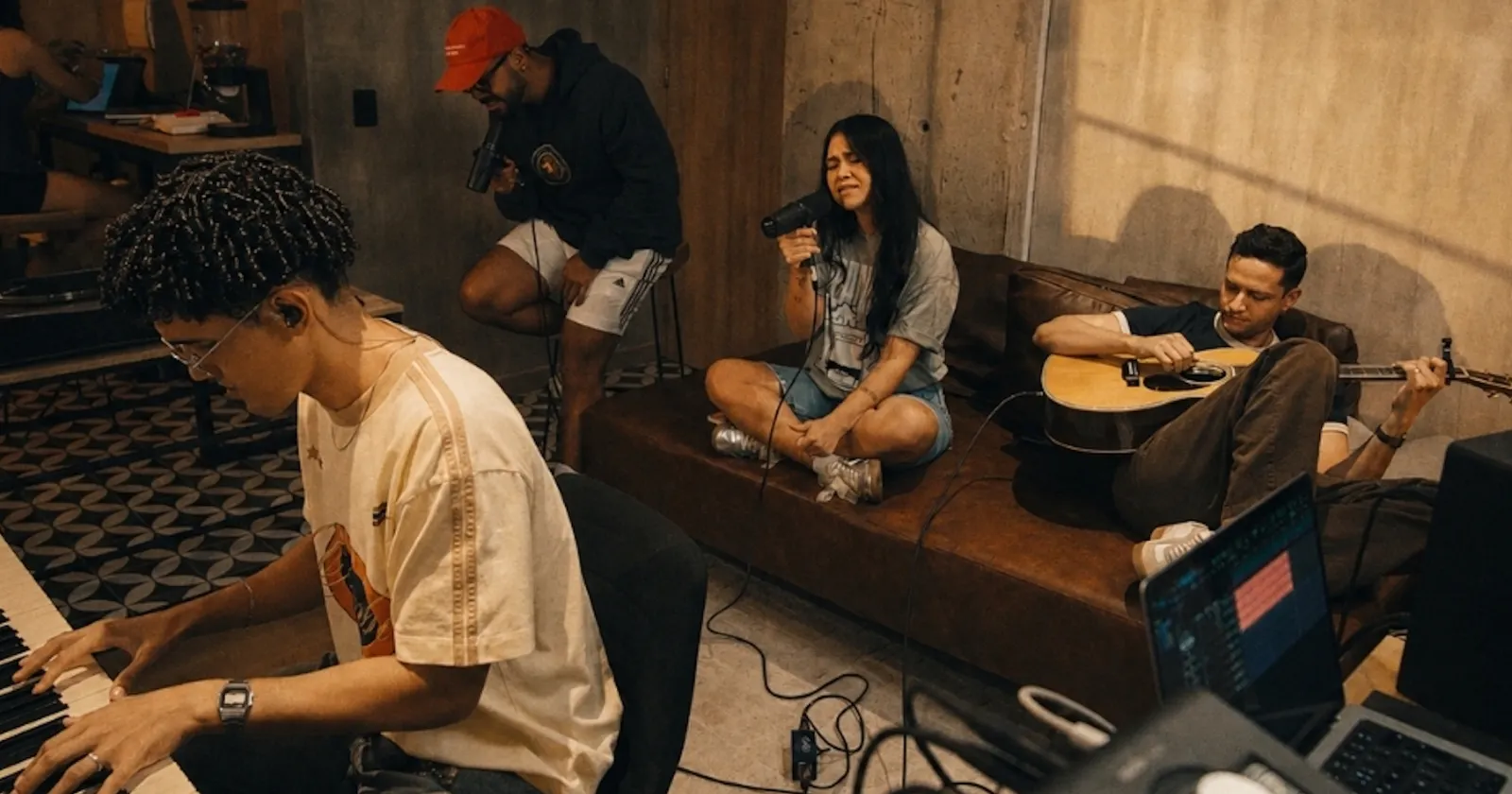 Living interpreta morning sessions Ep. 1 en Mosaic Studios, Barranquilla