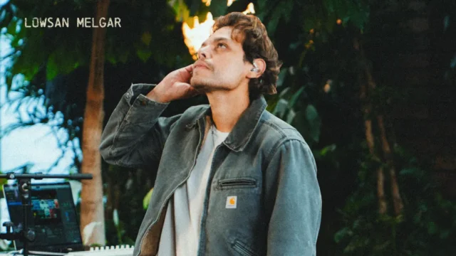 Lowsan Melgar presenta «En tu lugar», grabado en vivo