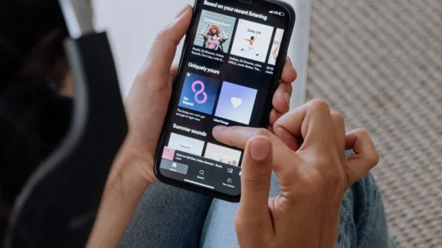 Spotify pide verificar el plan Familiar con un codigo QR